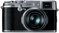 Купить фотоаппарат Fujifilm FinePix X100: цена от 15334 грн.