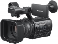 Купить видеокамера Sony HXR-NX200  по цене от 120000 грн.