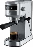 Купити кавоварка Electrolux Explore 6 E6EC1-6ST  за ціною від 5847 грн.
