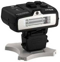Купить вспышка Nikon Speedlight SB-R200  по цене от 9880 грн.