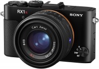 Купить фотоаппарат Sony RX1R II: цена от 133700 грн.